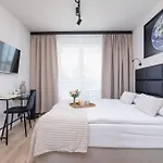 アパート Saska Blu Premium By Renters クラクフ