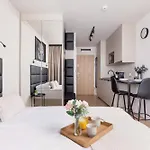 Saska Blu Premium By Renters