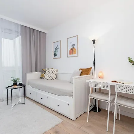 Lägenhet Saska Blu Premium By Renters Kraków