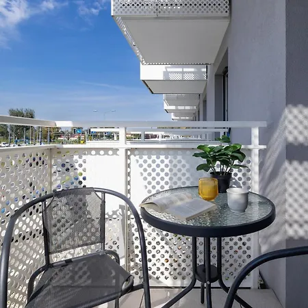 Saska Blu Premium By Renters