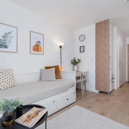 Saska Blu Premium By Renters Krakau